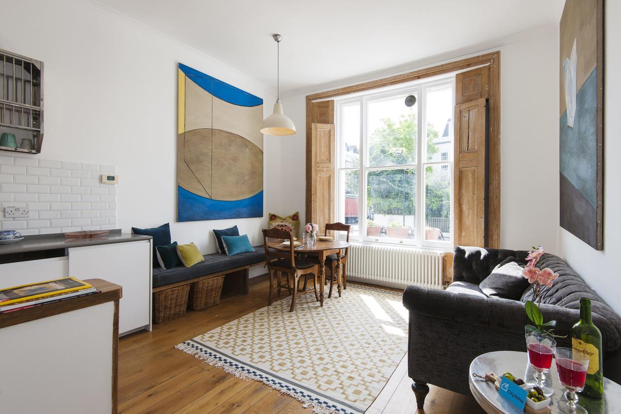 Bright Talbot Road Appartamento Londra